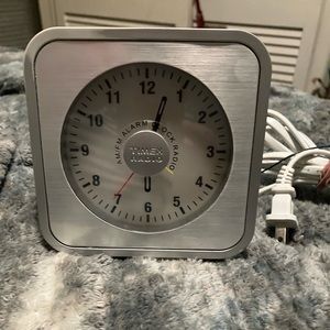 Timex Silver Alarm Clock Radio